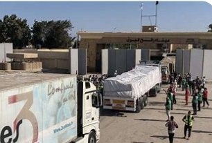 الحكومة:إجراءات وضوابط لتسهيل دخول المساعدات الانسانية