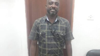 نظامي يضرب مثلا في الأمانة بمطار بورتسودان 15 IMG 20240907 WA0030