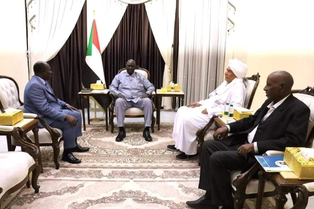 إجتماع لترتيبات إنطلاق إمتحانات الشهادة السودانية 11 IMG 20240915 WA0036