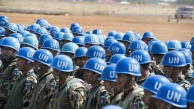 80 214932 un cuts peacekeeping budget by 7 700x400