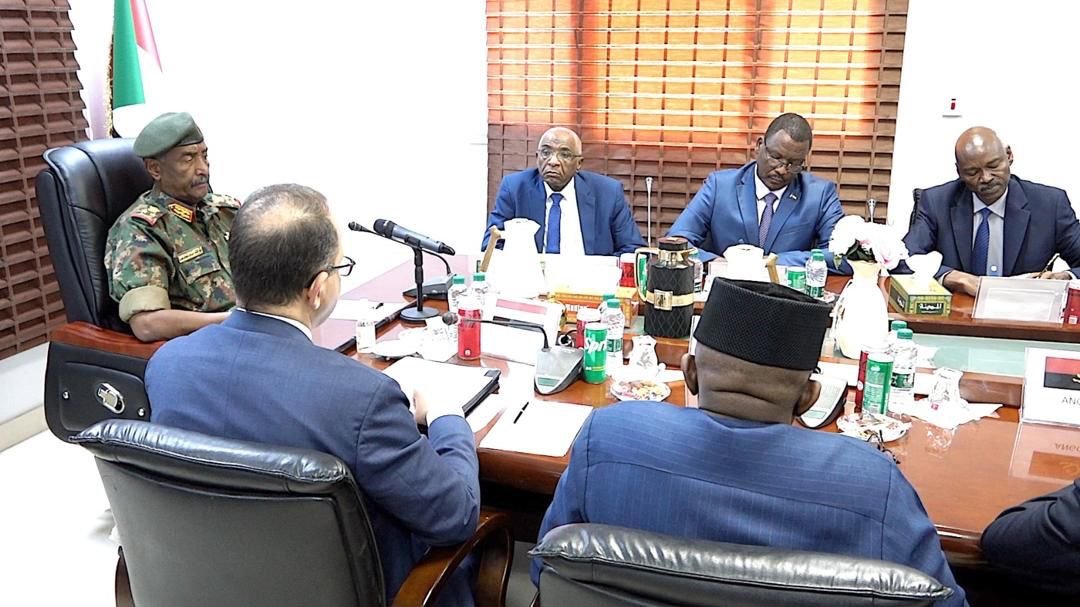 ef9880cd e073 461d 9050 a5829a8348bc