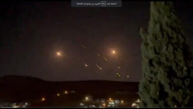 إيران تطلق رشقات صاروخية على اسرئيل