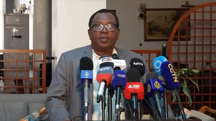 سلطان دار مساليت يطالب أمريكا بعدم فرض (تقدُم) على السودان 11 1000380640