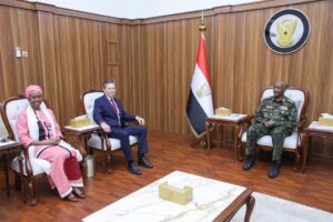 البرهان يبلغ مسؤول الشؤون الإنسانية بأمر مهم 14 البرهان يبلغ مسؤول الشؤون الإنسانية بأمر مهم