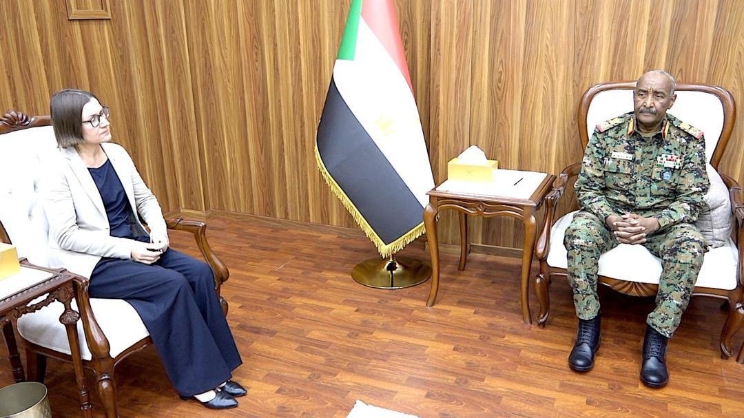 البرهان يبلغ الصليب الأحمر أمر مهم 11 69547045 ea1d 45df a4b4 d5806a6473c3