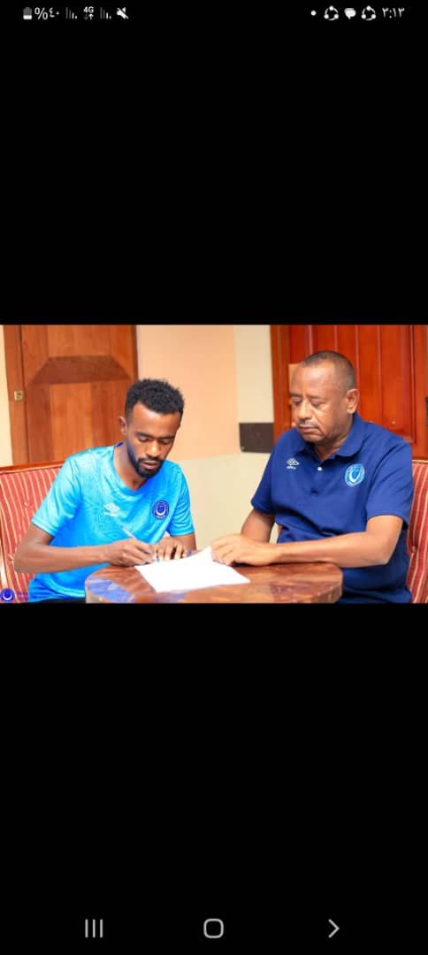 الهلال يعيد قيد مهاجمه الخطير 11 IMG 20241121 WA0009