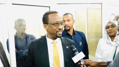 في أول زيارة له لمرفق إعلامي.. الإعيسر يتحدث عن معارك الإعلام