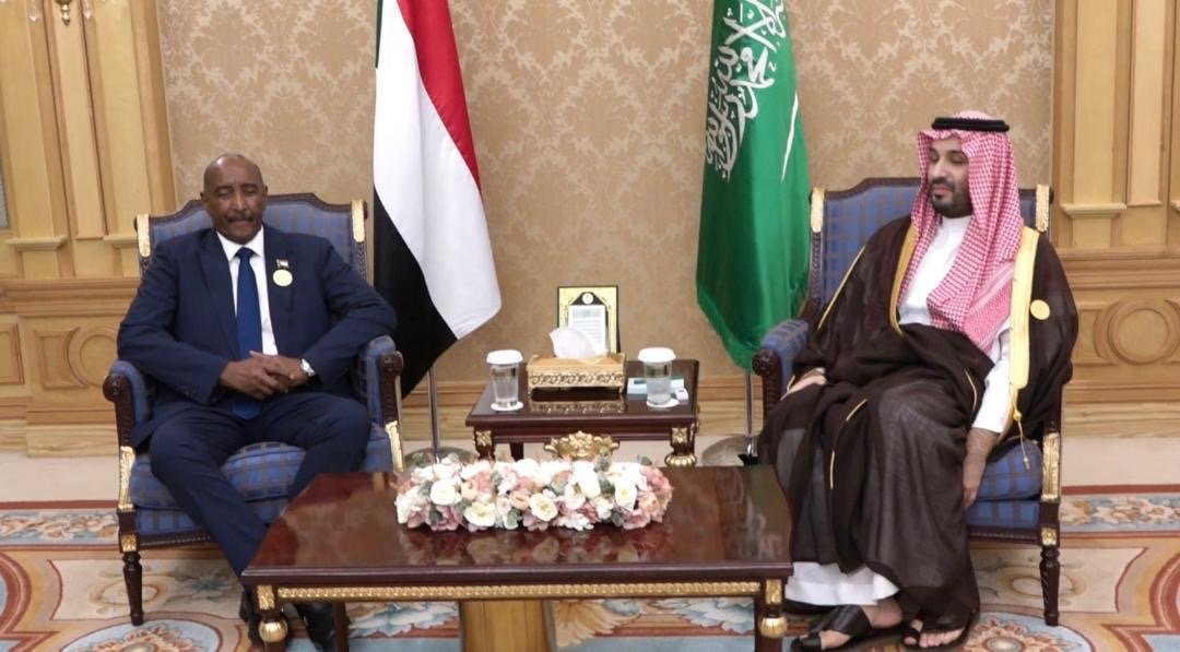 إجتماع بين البرهان وبن سلمان .. هذا ما دار بينهما 11 ddac46ae e022 4123 8d90 4f440fb2bd51
