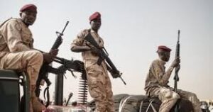 المليشيا تطرد خليفة ودابوصالح وتصيب مؤذن المسجد 13 المليشيا تطرد خليفة ودابوصالح وتصيب مؤذن المسجد