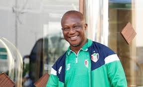 مدرب السودان يغادر إلى البرتغال.. ماذا هناك