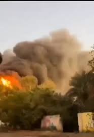 حريق هائل بمبنى بنك بمقرن الخرطوم
