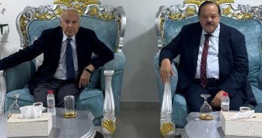 أبو الغيط يصل إلى بورسودان فى زيارة عمل 14 1000411775