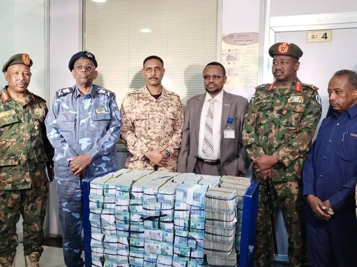 كسلا تشرع في عملية استبدال العملة 11 1000413171