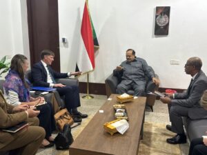 مسؤول بريطاني يبلغ وزير الخارجية رغبة بلاده أمر مهم تجاه السودان