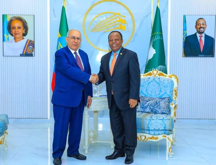 تفاصيل لقاء لعمامرة بوزير خارجية إثيوبيا حول الازمة السودانية 11 FB IMG 1713854189851