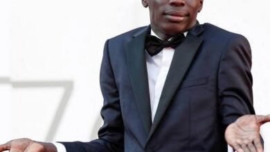 أشهر تيك توكر في العالم يؤدي العمرة.. تعرف عليه 16 IMG 20241221 WA0035