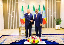 لعمامرة يبحث مع الرئيس الاثيوبي الازمة السودانية