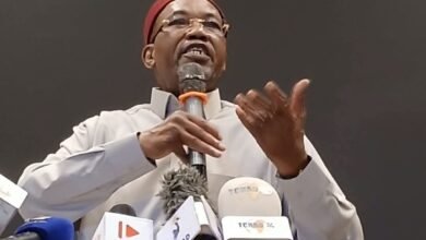 ديبي يصدر قراراً بشأن معارض تشادي 17 9b6b2a87 e852 4b73 9210 2ebaf08f965a