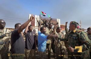 بالصور | البرهان في الكباشي