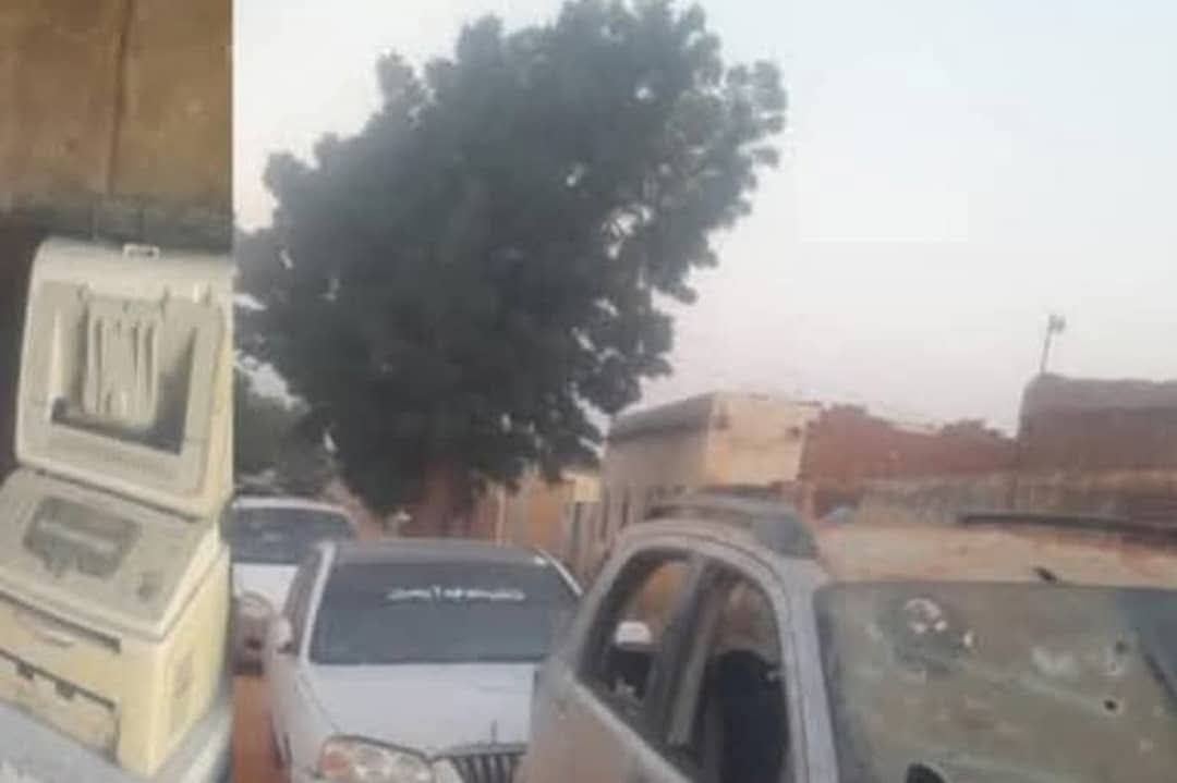 ضبط منهوبات من قبل المليشيا بأم روابة 11 IMG 20250209 WA0017