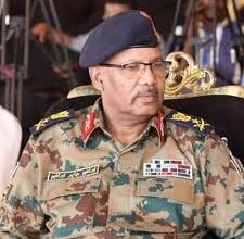 بشريات من لجنة استبدال العملة 17 إبراهيم جابر يصل الخرطوم