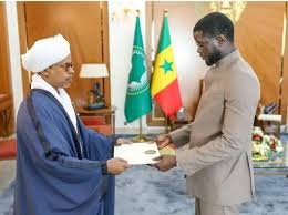 الرئيس السنغالي يحدد موقفه تجاه الأزمة السودانية