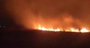 حريق يندلع بمطار كينيا الدولي 13 حريق يندلع بمطار كينيا الدولي