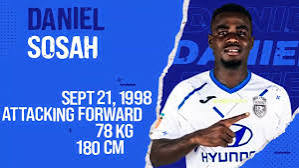 مهاجم عالمي في طريقه للهلال 13 مهاجم عالمي في طريقه للهلال