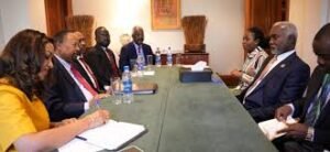 يا خبر.. تحالف حمدوك يسعى لحظر الطيران في السودان 13 يا خبر.. تحالف حمدوك يسعى لحظر الطيران في السودان