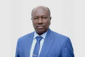 صدور قرار بشأن وزير الداخلية