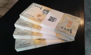 باخرتان تحملان مبالغ مالية تصلان بورتسودان