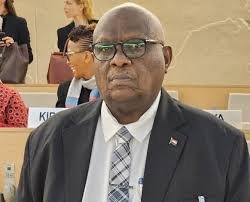 وزير العدل يعلن عن موعد نشر التعديلات على الوثيقة الدستورية لسنة ٢٠٢٥م 13 وزير العدل يعلن عن موعد نشر التعديلات على الوثيقة الدستورية لسنة ٢٠٢٥م