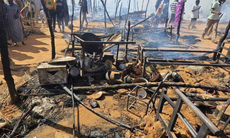 ١٧ ٣٤ ٢٧ حرق معسكر النازحين بالابيض 780x470 1