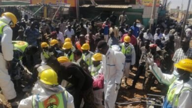 الدفاع المدني يشارك في إنقاذ المصابين بسوق صابرين 15 ١٨ ٤٠ ٢٧ IMG 20250201 WA0389 780x470 1