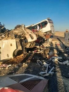 وفاة اكثر من 20 شخص في حادث مروري مؤسف