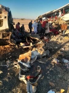 وفاة اكثر من 20 شخص في حادث مروري مؤسف