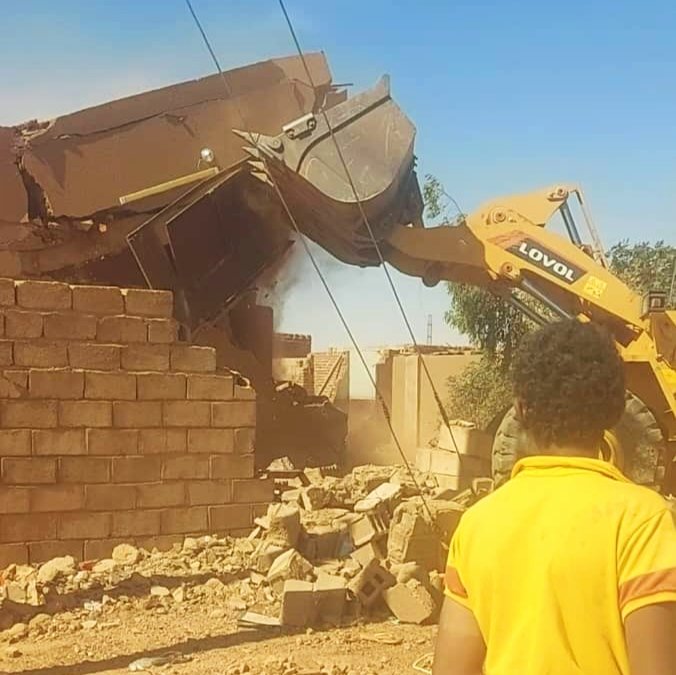 جهاز حماية الاراضي يشرع في خطوات فعلية تجاه السكن العشوائي 11 679a8671d587a