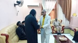 والي الخرطوم يتلقى التهاني من وفد كنيسة ماري جرجس المسالمة