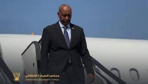 البرهان يعود للبلاد من المملكة العربية السعودية 12 البرهان يعود للبلاد من المملكة العربية السعودية