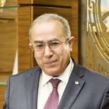خارطة الطريق السياسية: جدل متجدد وأزمة متفجرة