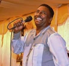 فنان شهير يتحسر على رحيل الإنقاذ 