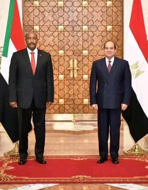 يغادر غدا إلى القاهرة.. الكشف عن أجندة البرهان في لقاء السيسي 11 77f83b76 f482 44b5 b19d 4ac0abfafe44