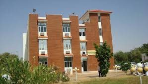 تأهيل كبري مهم دمرته الميلشيا