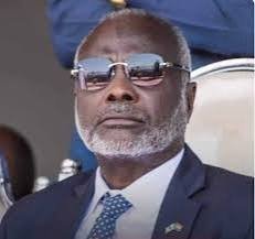 وزير المالية يعلن عن ترتيبات مع شركات الطيران لعودة المواطنين