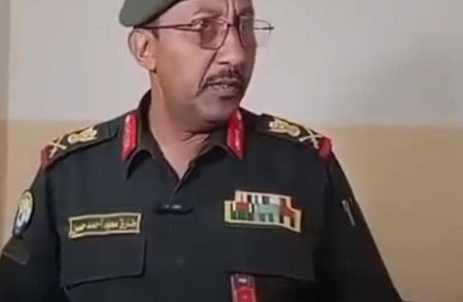 قائد الفرقة (19) مروي يدعو إلى عدم الإنجراف وراء الشائعات 11 ١٩ ٠٣ ٠٧ IMG 20250401 WA0339 658x430 1