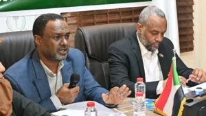 تعهدات من وزارة الصحة بدعم الصناعة الوطنية 12 تعهدات من وزارة الصحة بدعم الصناعة الوطنية