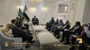 رئيس مفوضية الاتحاد الأفريقي يتحدث عن مساعدة السودان لتجاوز المرحلة