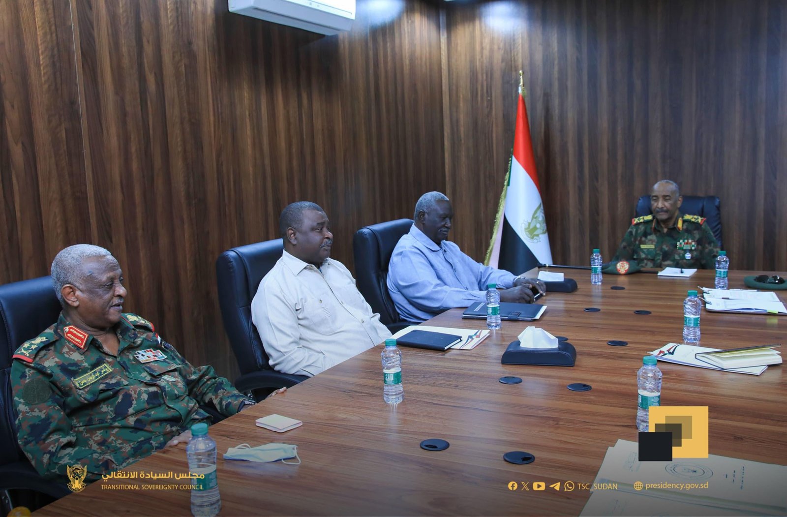 أول اجتماع لمجلس السيادة بعد تعيين رئيس الوزراء 11 IMG 20250520 WA0293