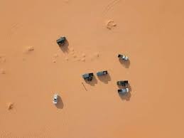 نجاة سودانيين من موت محقق بالصحراء