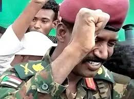 كيكل في نهر النيل.. ماذا هناك 12 كيكل في نهر النيل.. ماذا هناك